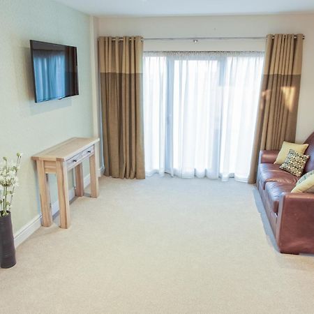 Gwesty'R Emlyn Hotel Newcastle Emlyn Ruang foto