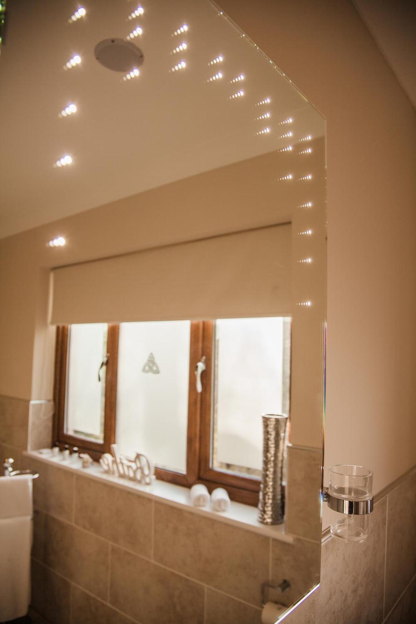 Gwesty'R Emlyn Hotel Newcastle Emlyn Ruang foto