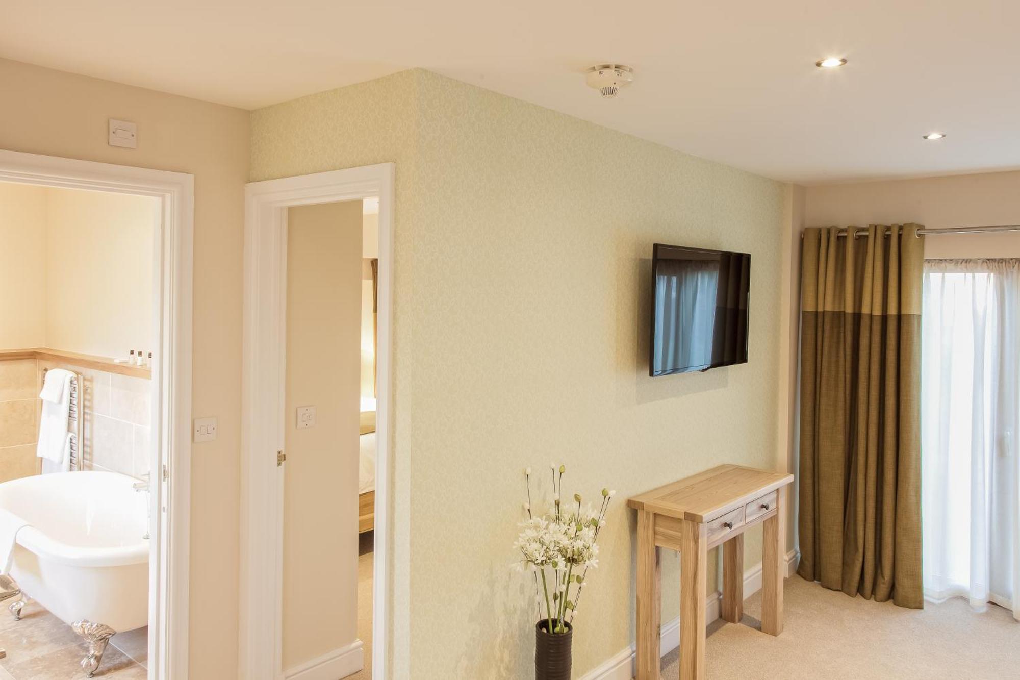 Gwesty'R Emlyn Hotel Newcastle Emlyn Ruang foto
